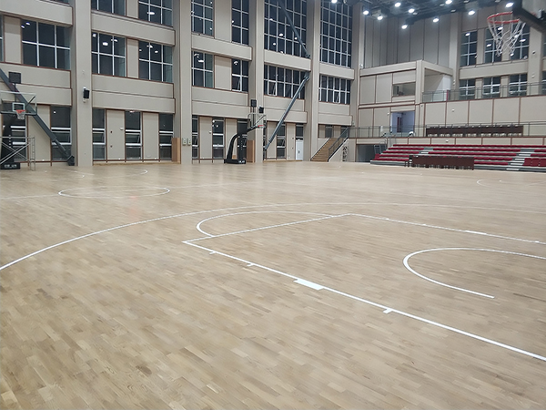 木地板籃球場是用什么材質的地板裝成？你了解多少呢？