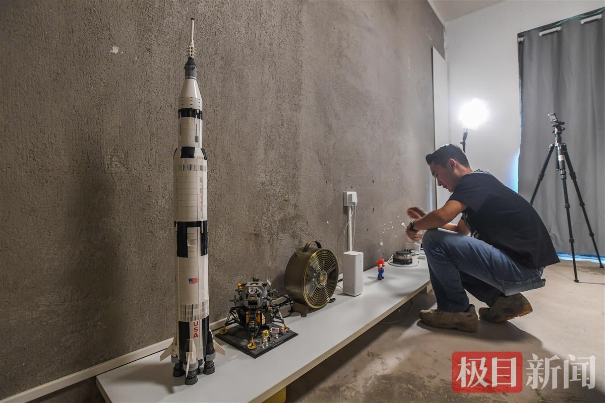 極目快評|武漢90后小伙入住毛坯房，笑對困難就一定能笑迎明天