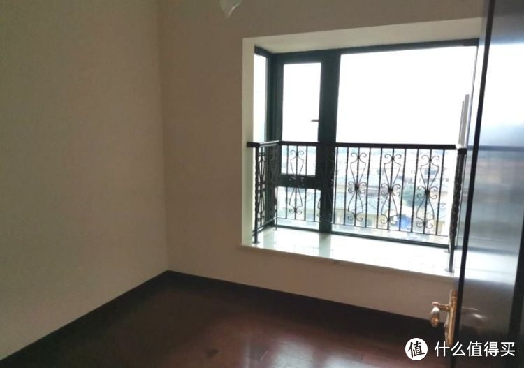 首付10萬入手的單身公寓，51㎡一室一廳恒大精裝房，月供1200元